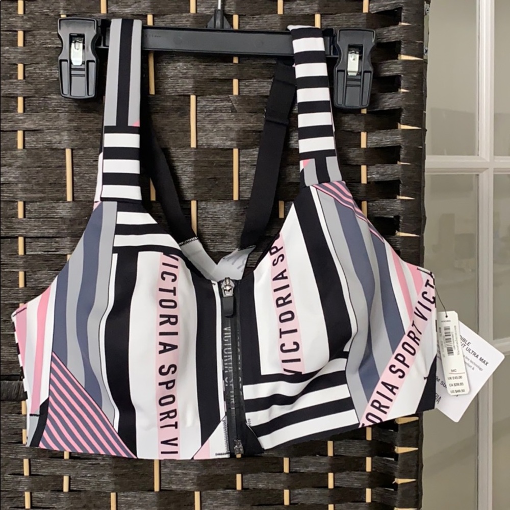 Victoria Secret Brand new sports bra